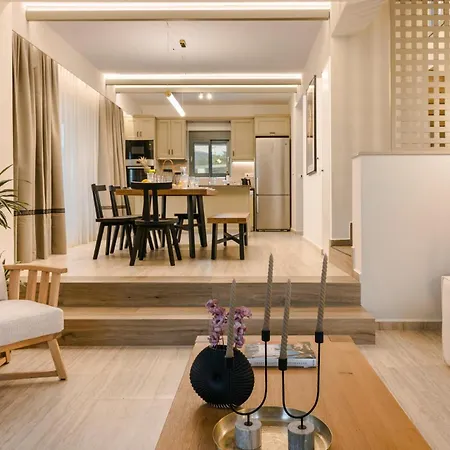 Anax Vila Agia Efimia