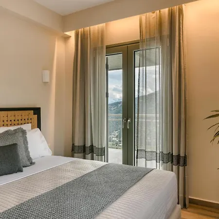 Anax Vila Agia Efimia